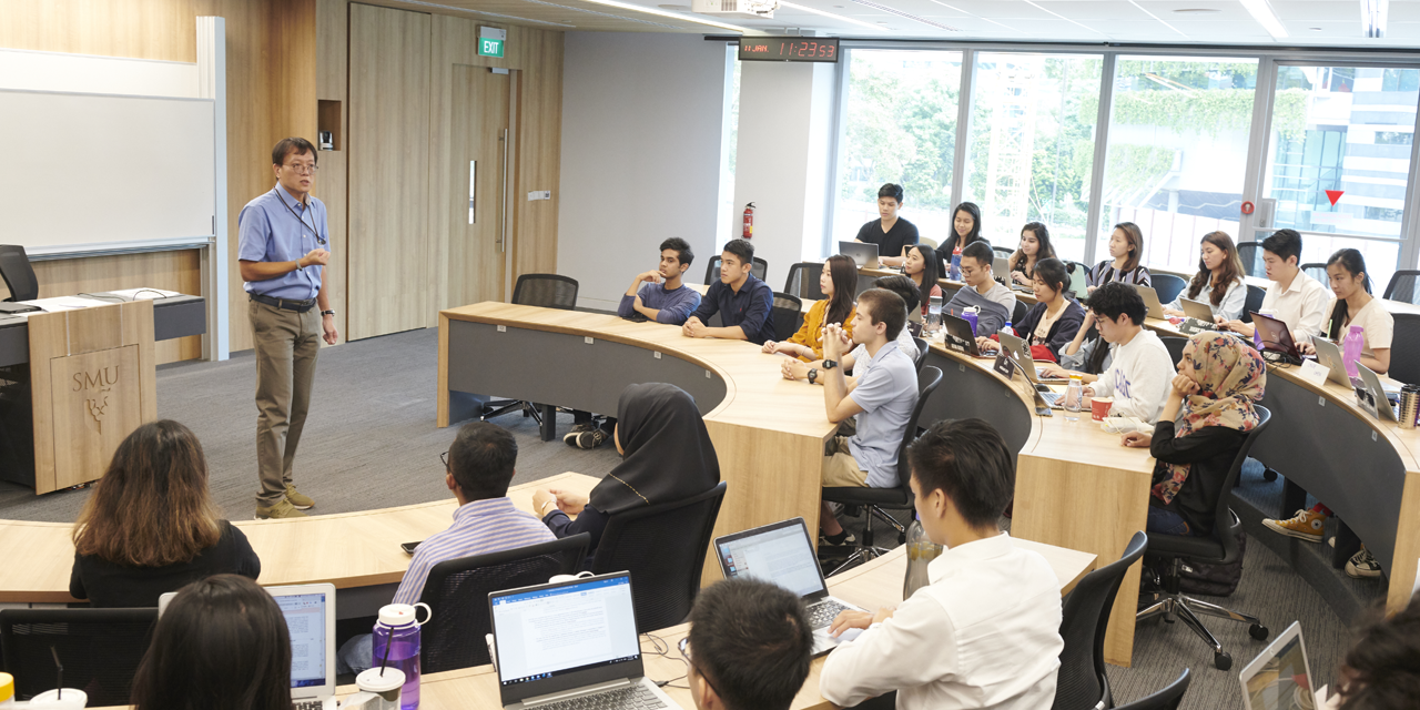 Experience SMU's Seminar-style Teaching in an Intimate Learning Environment