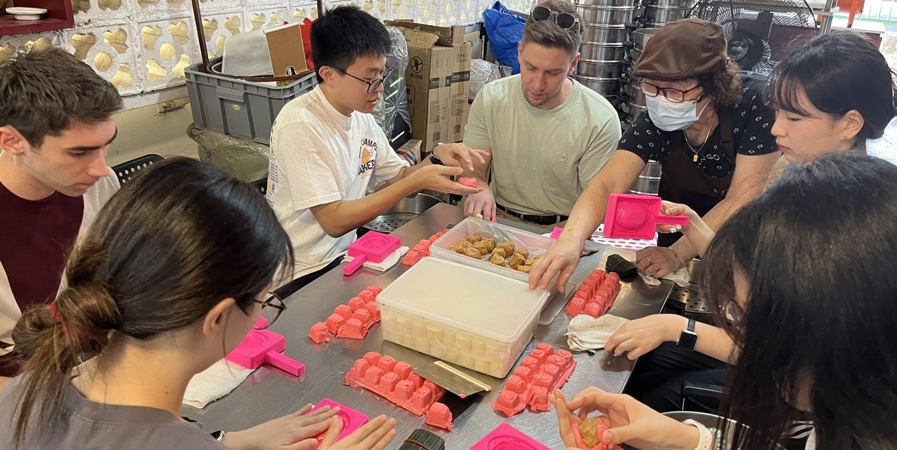 Workshops-making Ang Ku Kueh, a local snack